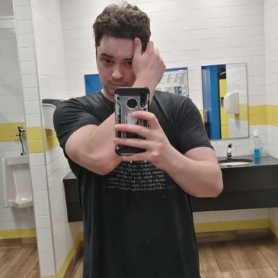 He/Him | Trans rights | Women's rights | Flyers fan | Masters degree candidate @UQAM