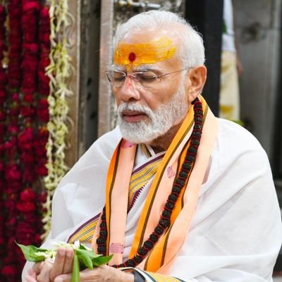 सर्वे भवन्तु सुखिनः सर्वे सन्तु निरामयाः,
सर्वे भद्राणि पश्यन्तु मा कश्चिद् दुःख भाग्भवेत्।
ॐ शांतिः शांतिः शांतिः