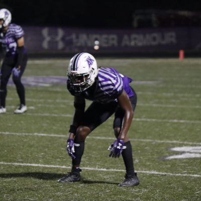 • ATH @ Ardrey Kell HS 24’||CB/ATH|| 6’0 180|| Track⭐️ 4x All-American ||4.40 40|| NCAA ID #2304862064 || eliwrld05@gmail.com