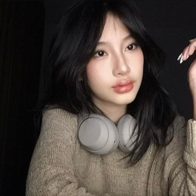 bitcheerss's profile picture. 