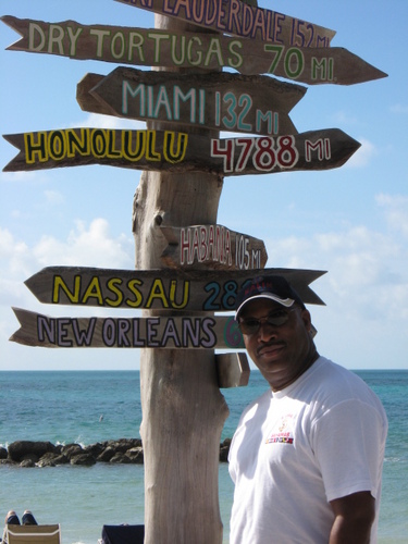 Avid cruiser, golfer, pro and college football fan, photographer, and travel industry analyst.