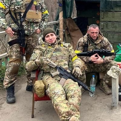 UKRAINIAN🇺🇦FIGHTING FOR DEMOCRACY IN UKRAINE