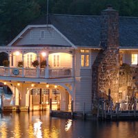 Boathouse Waterfront Lodging(@BoathouseBB) 's Twitter Profile Photo