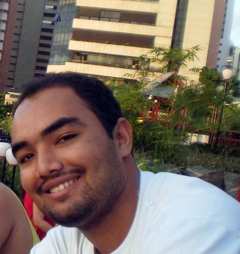 Universitário Mochileiro Boa Gente