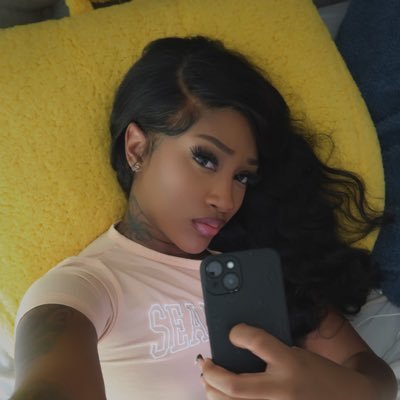 Taylaaasimone Profile Picture