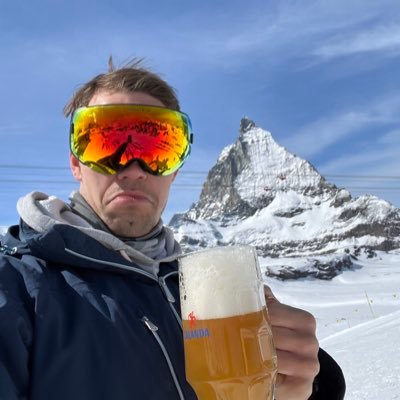 jonyandersson's profile picture. co-founder of Bluebook