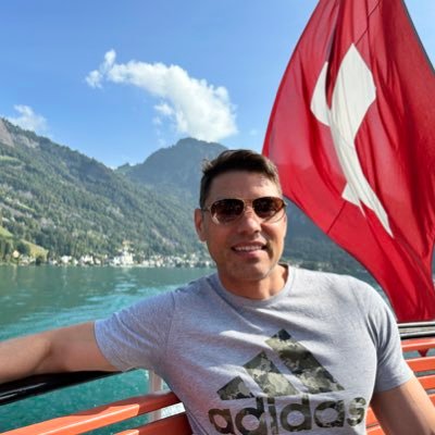 damianza's profile picture. Focusing on strong leadership and successful outcomes. Set your goals extremely high and strive to achieve. Have passions for technology, fitness and family.