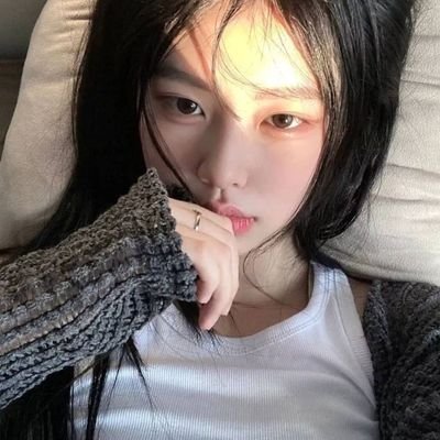 jangan scroll tweet lama kata gue mah