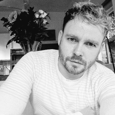 Northern Irish creative in London
Musical Director | Vocal Coach | Pianist
Actor - Sweeney Todd | Lord of the Flies | To Kill A Mockingbird
Contact for bookings
