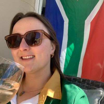 MiaKoch96's profile picture. HR Specialist, with interest in #SHRM & eco-friendly living. Love for wine, our ocean & people. #ReduceReuseRecycle ☀️♻️👩🏻‍💻