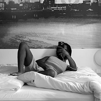 18+ NSFW alt (main: @itsjondoenow 🎶) | 30 (☉♑︎ • ☾♑︎ • ↑♊︎) | bi 🏳️🌈 | he/him/his