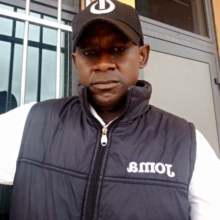 OmiawaGodwin's profile picture. Am an easy going person