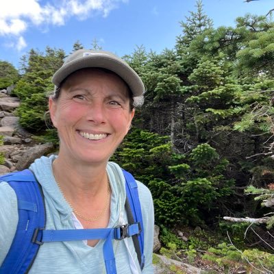 Teacher, former reporter, mom, hiker, sports fan