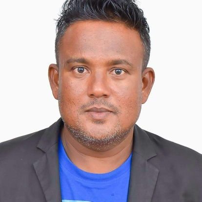 Official Twitter account of Mohamed Munzir. 
Former Ihavandhoo Council Member.
Social media Activist.