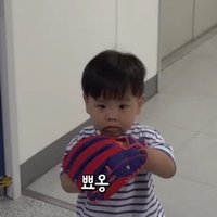 단비 (@vvvvvovov) 's Twitter Profile