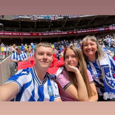 Workplace Adjustments & Wellbeing Lead. Proud mum of 2 &🐕🐕. Carer: Alzheimer's, cancer & ND. #hiddendisabilities. Footy mad #swfc. 💙🦉All views my own.