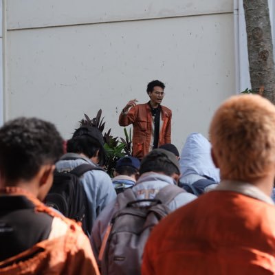 urbanstrio's profile picture. senggol bacok, rewel cipok