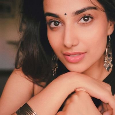 im_meenakshi_'s profile picture. Actress

🇮🇳 👑 🎭 🦷