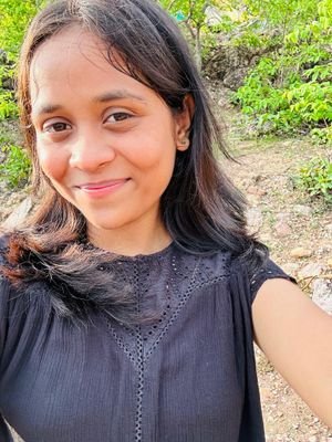 veetweetsss's profile picture. 