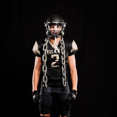 Wrestling captain, football captain, and Lacrosse, Bishop Fenwick High School ‘24 height: 5’10 Weight: 175 GPA: 4.1 email: LC24013@fenwick.org 40 yd Dash: 4.55