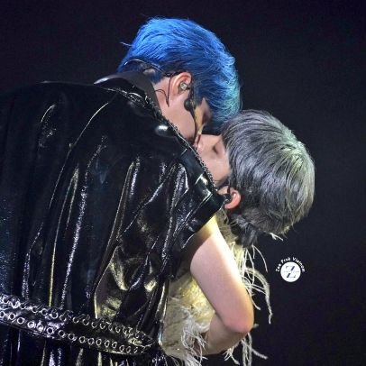 cwrzp's profile picture. 90% Zeenunew, 10% other stuff ☺️ 🇲🇫🇬🇧