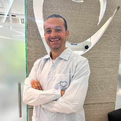 Dentist-Periodontist. Defeated depression and anxiety through BREATHWORK.
Breathing strategies for health care professionals and patients.
Start breathing!