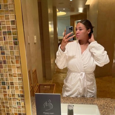 trizzy_gak's profile picture. 