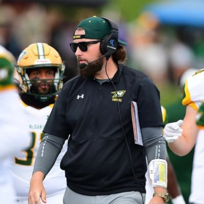Father and Football Coach. Defensive Coordinator/SAF @McDaniel_FB. Frostburg 10’. Recruiting MD (AA/Southern) & Virginia #GreenOps
