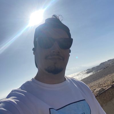 seacaliz's profile picture. 