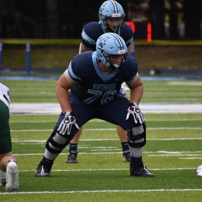 6’5 304 offensive tackle/guard Frankenmuth 21 Northwood 25