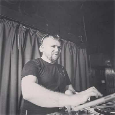 • International DJ & Producer 🎧 • Manc living in - Newcastle UK 📍 • Mixcloud - MULROY • IG - @djmulroy