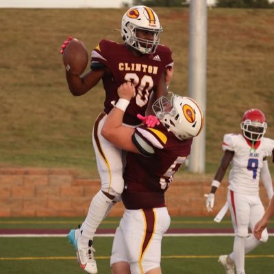 Class of 2025/ High School athlete for CHS/Oklahoma football/ Ht 5’10/ Wt 175/ GPA 3.7/ 40 4.4Email:KynTavionhill1@gmail.com
