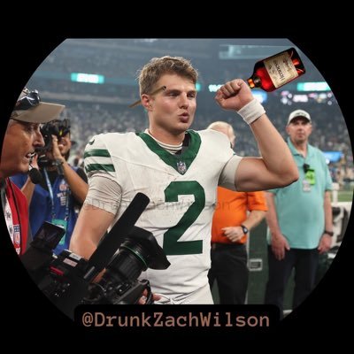 *Zach Wilson Parody account* | #FuckGreenBay #TakeFlight | I tweet about #NFL #NYJets #NCAA #NYC | I FOLLOW BACK | Throwing bombs and banging moms
