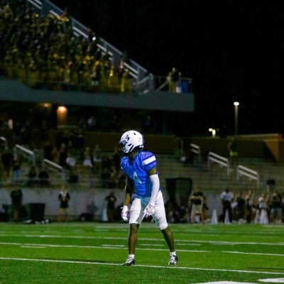 WR/RB-Shadow Creek HS-5’10-170lbs- 40: 4.45 - HC @coachbbutler-‘25🎓. my hudi-https://t.co/CfaqMpAYe2 100:10.92