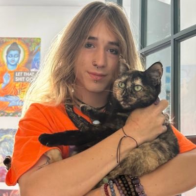 Bemmy 💜💜さんのプロフィール画像