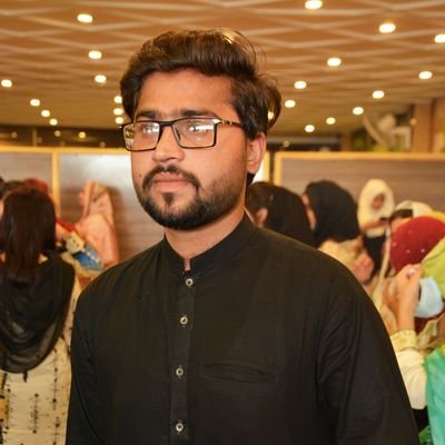 Wajahat_Allyy's profile picture. الکیمسٹ