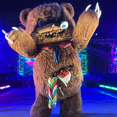 かわいいものがだいすき。🌏年パス4年目GR2年生🌏HHN.クロミ様ライブ.ROCK.🪦にいます。地方住まい月1〜3インパ🎡すき❤️🩷❤️【ちいかわ/mofusand/サンリオ/ポケモン/カービィ/んぽちゃむ/おぱんちゅ/すみっコ/Disney/USJ/ハミクマ様/グローグー】無言フォロー失礼します🙇♀️