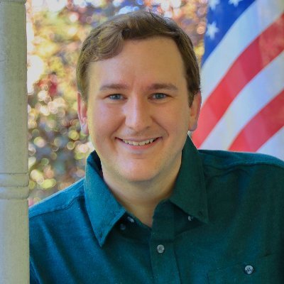 Trustee, Monee Township | Chair, Monee Township Democrats | Associate Director, Communications, @HarrisPolicy at @UChicago