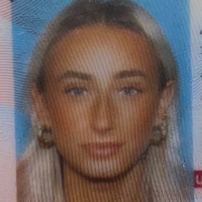 emilybelkey's profile picture. mildly unhinged