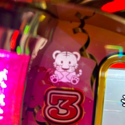 uppy70005606's profile picture. 酒とスロットとエロ