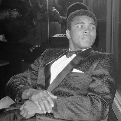 M89865's profile picture. 