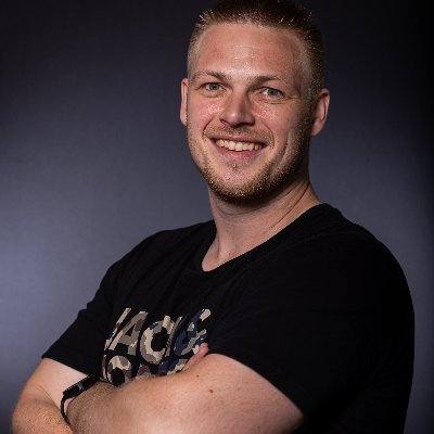 d_blomsma's profile picture. Passionate .NET Software Engineer / XRPL developer at @XamanApp