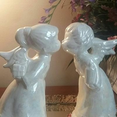 alice89648's profile picture. ネット販売で稼ぐための有益情報を発信中｜手取り21万→2年で退職→ノウハウコレクター→借金→完全未経験からebay開始→1年で月107万円達成→仕組み自動化→自由に生活する日々/固定ポストより期間限定で豪華特典プレゼント🎁