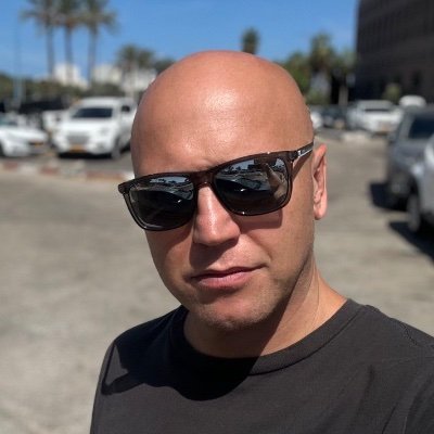 greenst's profile picture. Я шарю в этой теме.