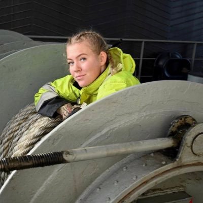 workman77069's profile picture. Ask me and I will tell you. 😊