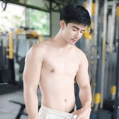 xthi_kwi's profile picture. ไอดีไลน์ 0803855917