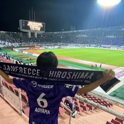 04(19)/名古屋在住のサンフレファン🏹💜🐻 /青山敏弘選手推し /基本アウェイ戦参戦/正直ホーム行きたい🏟️/プレミアはリバポ派/ヒゲダンも好き🥸🎤🎸/無言フォローすいません🙇‍♂️/#サンフレサポと繋がりたい/#サンフレサポフォローすぐ返します/#満田誠を待ってた