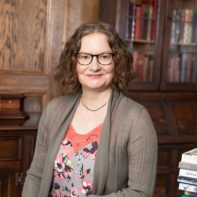 Historical fiction editor, @The_CIEP Advanced Professional Member and co-coordinator for the South Wales local group @SWalesEditors.