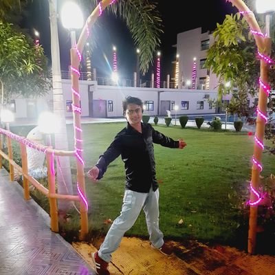 OFFICIALRAVIRAN's profile picture. 