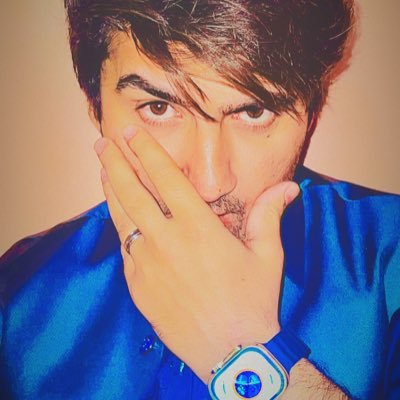 11 Jan 🎂
#Model
#Do #Respect and #take #Respect
#inspired by @iamsrk @ferozekhaan
#Following #Islam